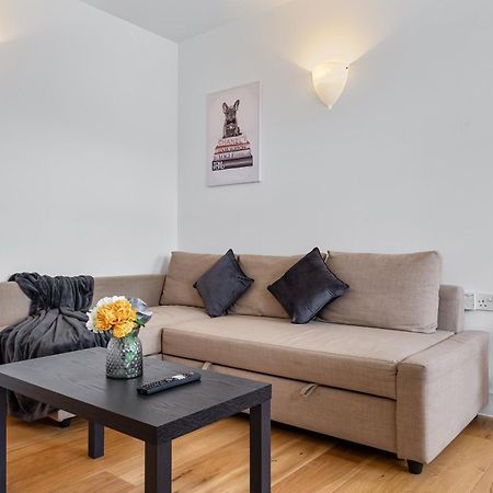 Modern Flat In Stockwell, 10 Mins From Oxford Circus Lägenhet London Exteriör bild